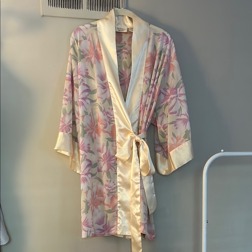 VS gold label robe